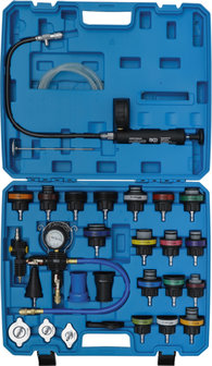 Testeur de circuit de refroidissement avec systeme de remplissage 28 pieces