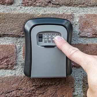 Coffre-fort a cles avec serrure a combinaison