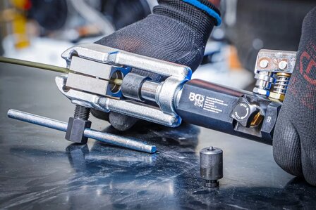 Presse a collets hydraulique
