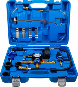 Jeu d&rsquo;outils de pressurisation et de remplissage du systeme de refroidissement 13 pieces