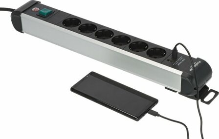 Multiprise 6 prises avec USB C PD 30W et USB A 18W 3m H05VV-F3G1,5
