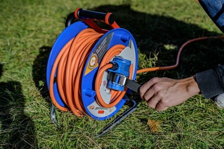 Enrouleur de cable Garant G CEE 3 IP44 de camping et de plaisance 25m H07RN-F 3G2,5