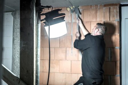 Projecteurs LED portable 360&deg; ORUM 4000 M, IP54, 4090lm, 50W, 5m H07RN-F 3G1,5