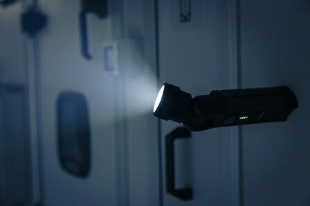 Professional Lampe Torche LED rechargeable TL 1000 ACW, 1000 lm, IP54