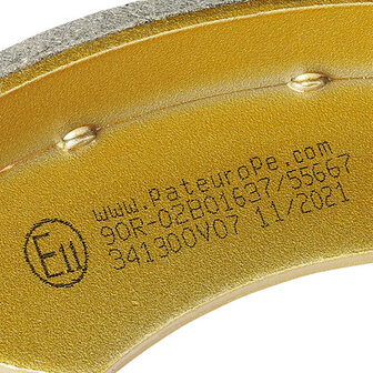 Jeu de machoires de frein compatible avec BPW 2304-7 &ndash; 230x40 mm