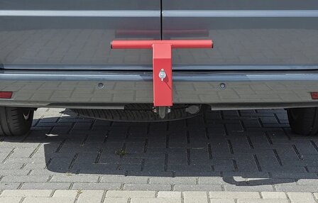 Antivol d&#039;attelage pour vehicules utilitaires