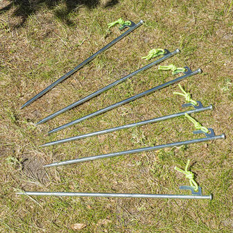 Piquet de roche 40 cm en acier galvanise avec crochet en P Heavy Duty &ndash; set de 6 pieces