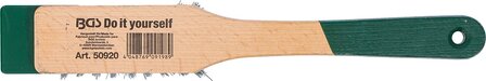 Brosse pour tondeuse a gazon avec grattoir