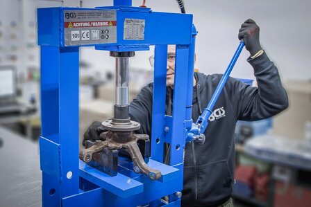 Presse d'atelier hydraulique 10 ton