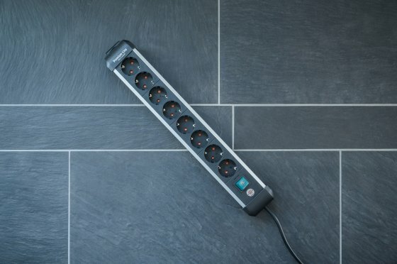 Prolongateurs multiprise avec Interrupteur 8 prises 3 m H05VV-F 3G1,5