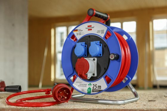 Garant CEE 1 IP44 tambour de cable 25m N07V3V3-F5G1,5