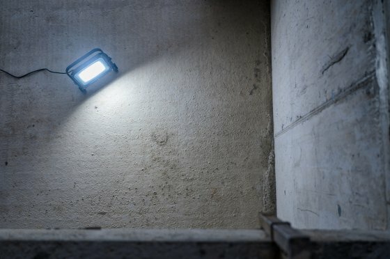 Projecteur de chantier a LED JARO 20060 M, 17500lm, 150W, IP65, 5m H07RN-F 3G1,0