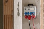 Coffret de distribution 4 32 IP44 4x LS 230V 16 A, 1xLS 400V 16 A, 1xFI 40 A 4-polig 30mA