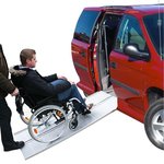 Rampe de chargement alu pliable pour fauteuil roulant 122x73cm 270kg