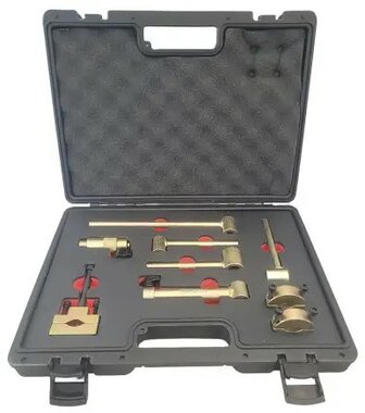 Kit d'outils pour le reglage des biellettes de direction